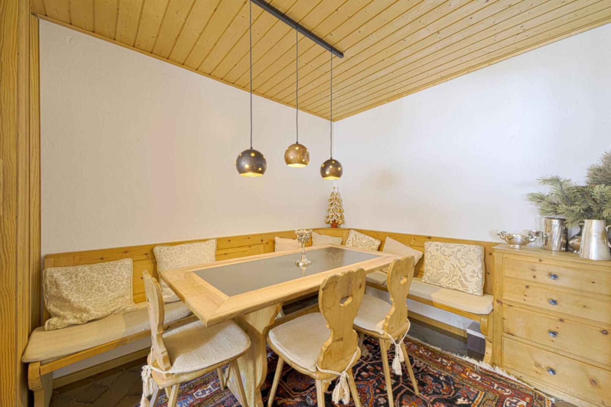 Chesa Clus - Zuoz Apartment Exterior photo